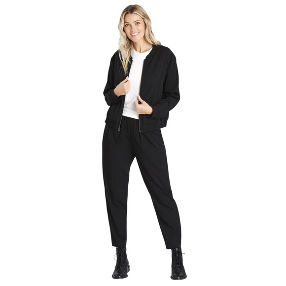 Kit and Ace Silk Nylon Reversible Bomber Jacket- size 8 - Picture 2 of 13